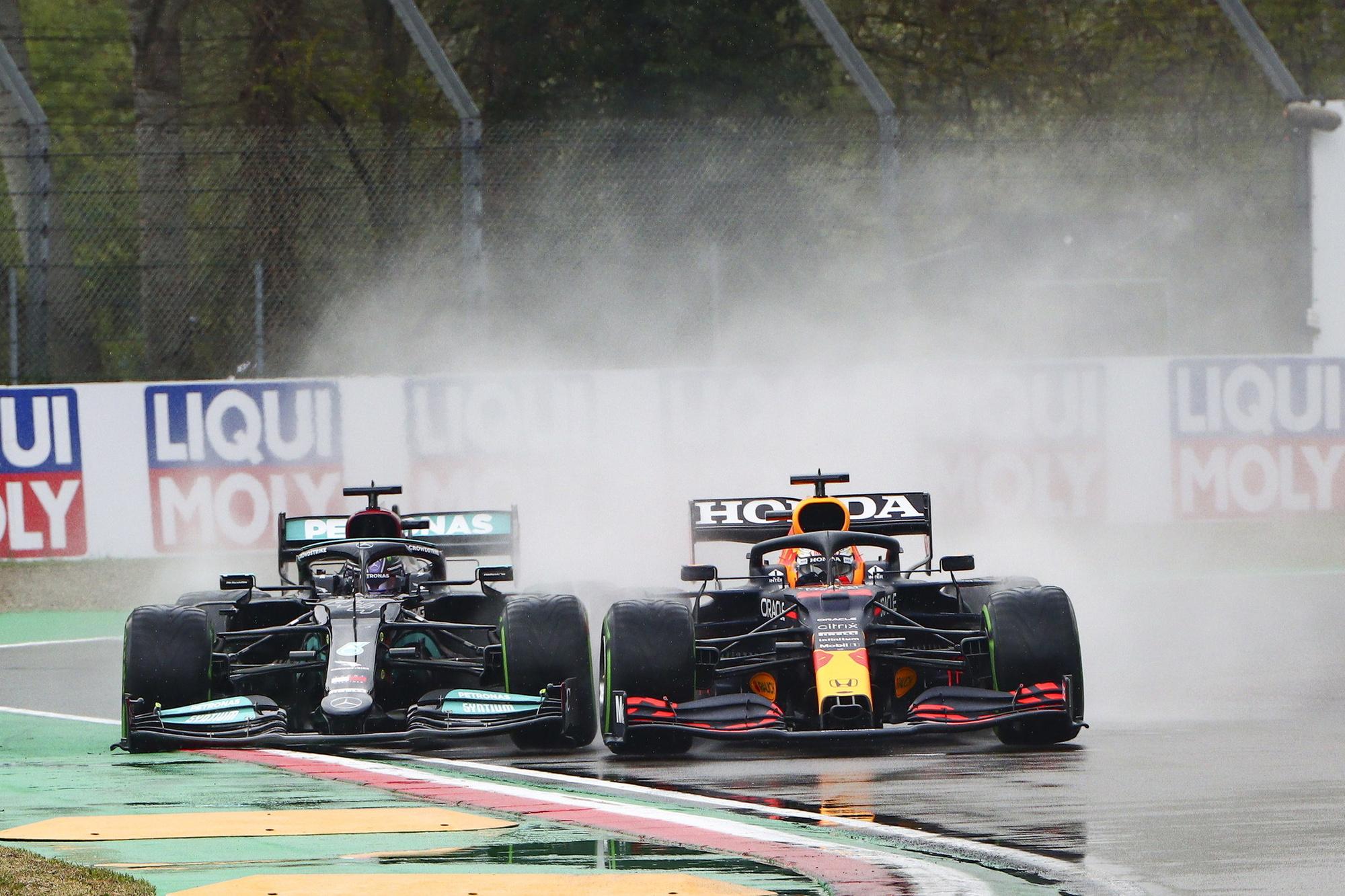 FIA: Τέλος στο τρικ των Mercedes και Red Bull στις κατατακτήριες 